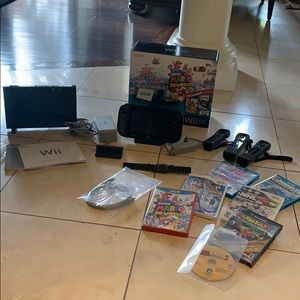 Nintendo Wii Super Mario 3D World DELUXE SET